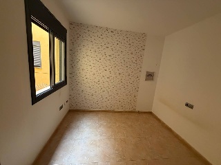 Piso en C/ Navarra - Amposta - Tarragona 4