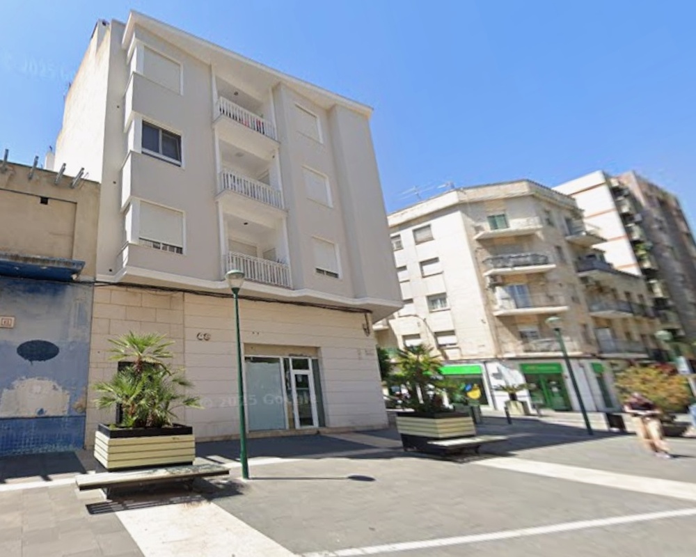 Local en C/ Magistrat Catala - Gandía - Valencia