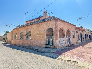 Casa en El Mudamiento 30