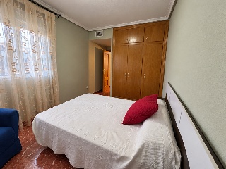 Piso con garaje y trastero en Huerta del Raal 18