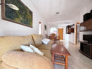 Piso con garaje en Torrevieja 5