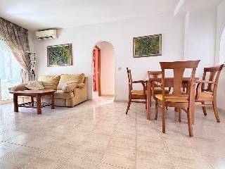 Piso con garaje en Torrevieja 8
