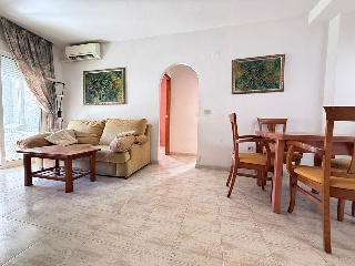 Piso con garaje en Torrevieja 10