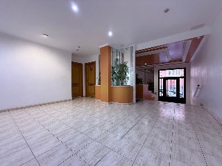 Piso con garaje en Torrevieja 29