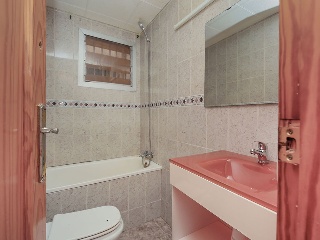 Piso en Av/ Pallaresos, Tarragona 28