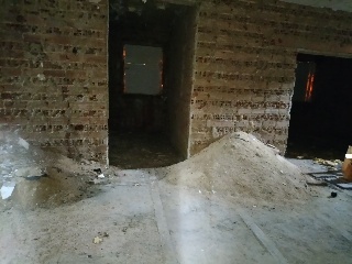 Conjunto de pisos en construcción detenida en Guardo - Palencia - 16