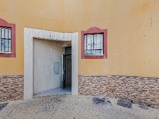 Piso con garaje en C/ el zacatín 5