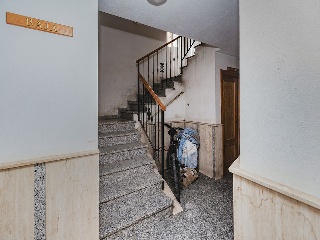 Piso con garaje en C/ el zacatín 25