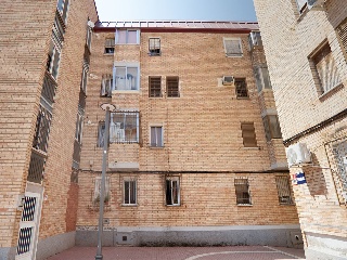 Piso en Barrio de los Rosales 3