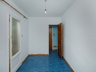 Piso en C/ Güell, Girona 11