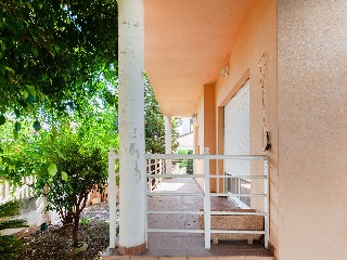 Casa en C/ Irlanda, Gandia (Valencia) 23