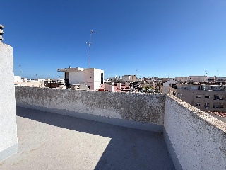 Piso con garaje en Torrevieja 33
