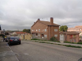 Chalet adosado en C/ San Antonio 6