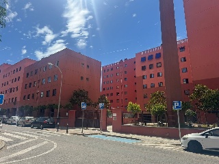 Piso, garaje y trastero en C/ Faustino Cordón Bonet, Madrid  2