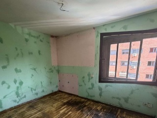 Piso, garaje y trastero en C/ Faustino Cordón Bonet, Madrid  13