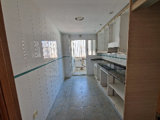 Piso en Av. Amalio Gimeno, Castellón de la Plana 3