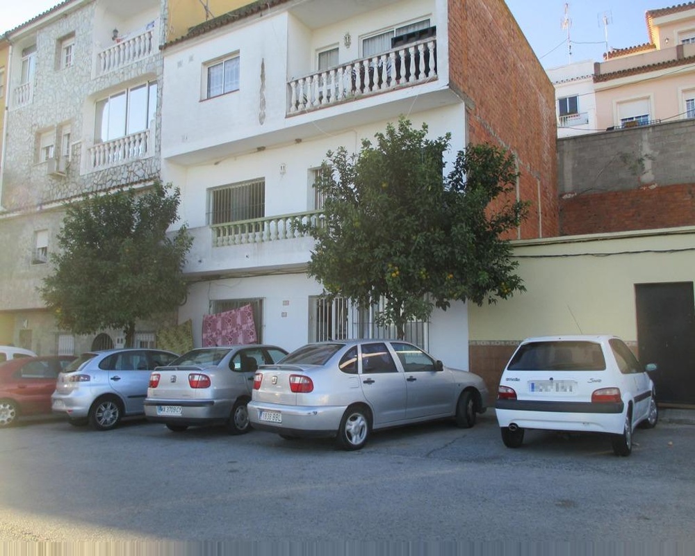 Piso en Ur. Miraflores, San Roque (Cádiz)