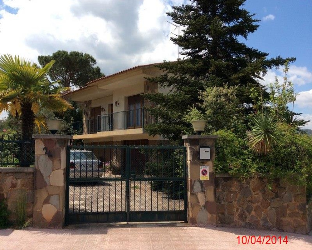 Chalet independiente en C/ Cardenal Cisneros - Sant Cugat del Vallès - Barcelona