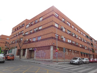 Local en venta en Aranjuez de 98  m²
