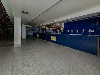 Nave en C/ seis de junio 9
