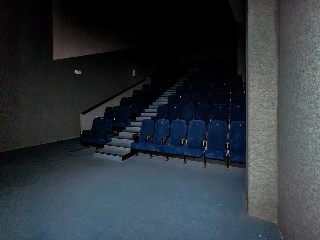Nave en C/ seis de junio 12