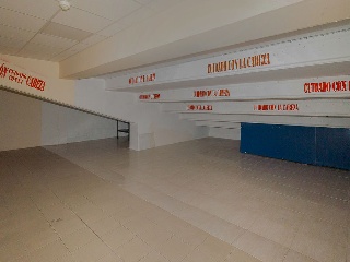 Nave en C/ seis de junio 17