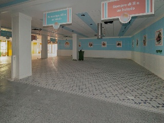 Nave en C/ seis de junio 28