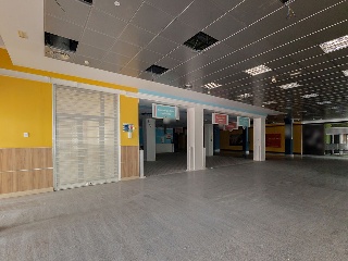 Nave en C/ seis de junio 32