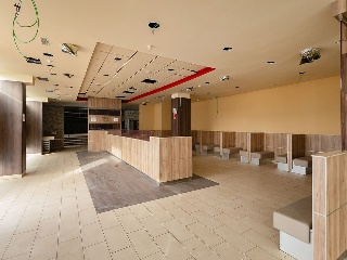 Nave en C/ seis de junio 33