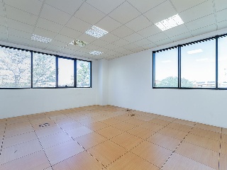 Local en San Fernando de Henares - Madrid - 23
