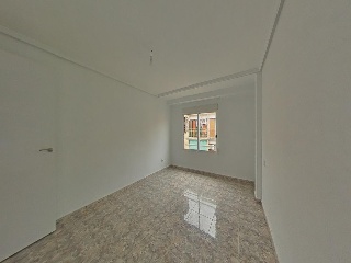 Piso en C/ Padre Viñas 8