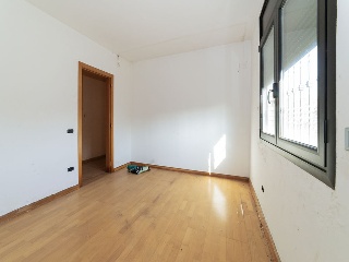 Chalet independiente en Santa Eulalia de Ronçana - Barcelona - 9