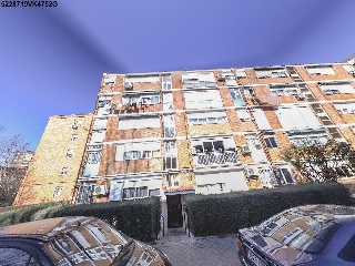 Piso en venta en Madrid de 71  m²