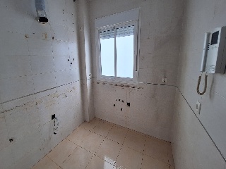Piso en Av Victoria Baro - Chiclana de la Frontera - 3