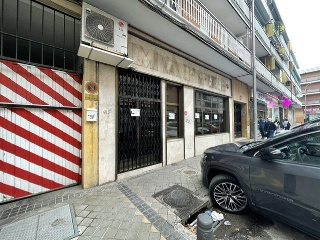 Local en C/ Lago Van - Madrid - 13