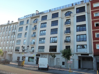 Pisos banco Ávila