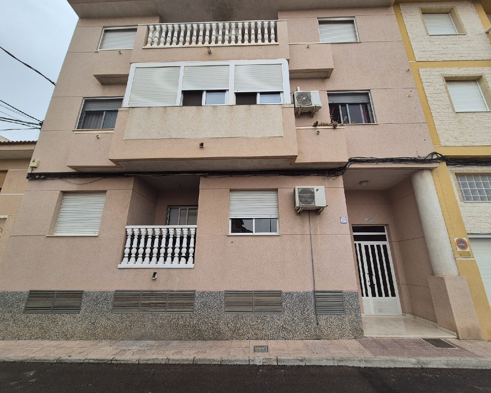 Piso con garaje en C/ Sorolla - Ceutí - Murcia