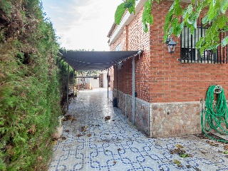 Chalet en C/ Blasco Ibáñez, Urb. Bonanza, Náquera (Valencia) 25