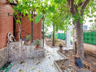 Chalet en C/ Blasco Ibáñez, Urb. Bonanza, Náquera (Valencia) 26