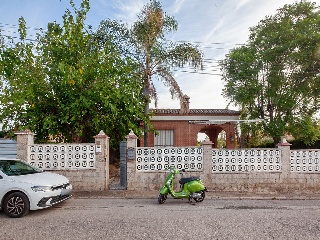 Chalet en C/ Blasco Ibáñez, Urb. Bonanza, Náquera (Valencia) 30