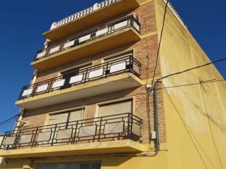 Piso en venta en Requena de 117  m²