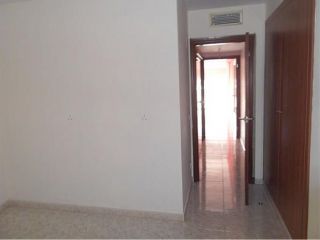 Piso en C/ Valeri Saleta, nº 32-38 5