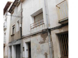 Unifamiliar en venta en Sariñena de 226  m²