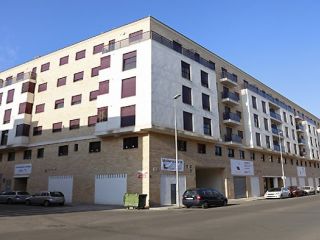 Local en venta en Almazora de 104  m²