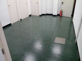 Local en Av Doctor Fleming 2
