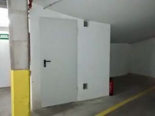 Local y garajes en Granollers 7