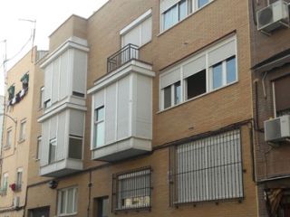 Piso y garajes en C/ Peña de la Atalaya 2