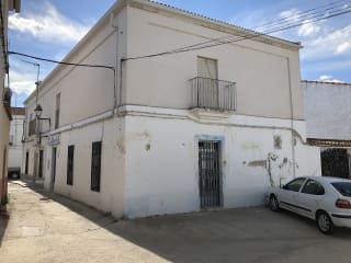 Local en venta en Monroy de 97  m²
