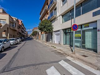 Promoción de locales en venta en c. prat de la riba, 18 en la provincia de Barcelona 2