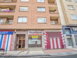 Local en venta en Logroño de 88  m²